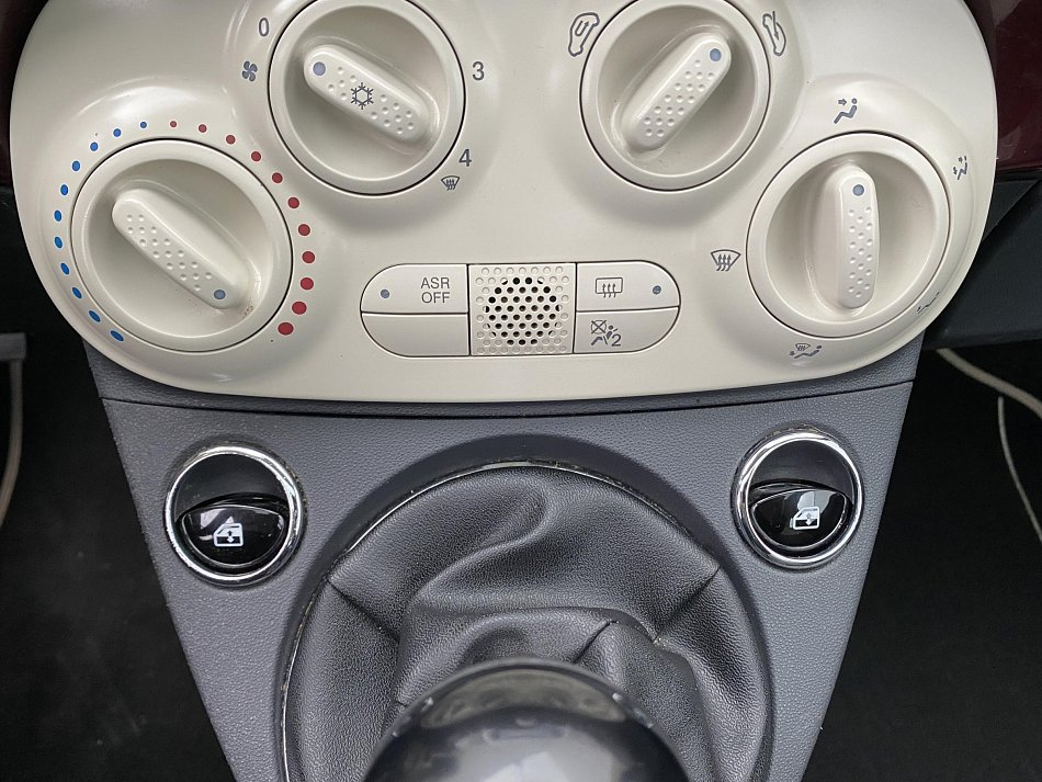 Fiat 500 1.2i Lounge