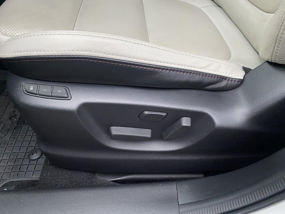 Mazda CX-5 2.5i Revolution TOP 4x4