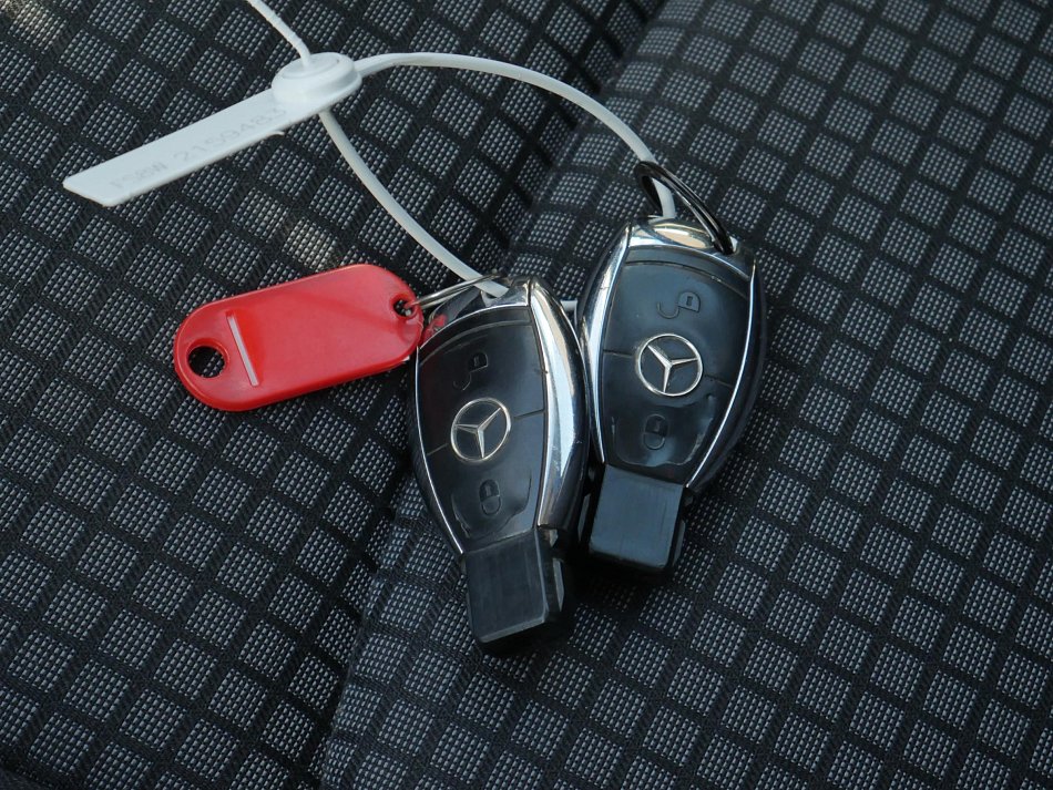 Mercedes-Benz Třída C 1.8 i 