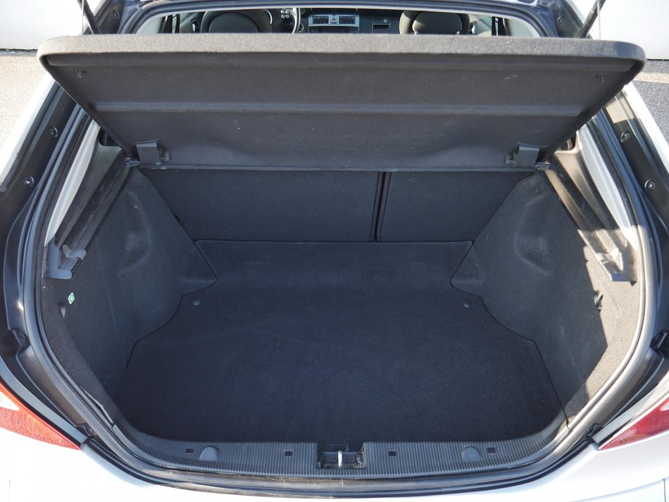 Mercedes-Benz Třída C 1.8 i 