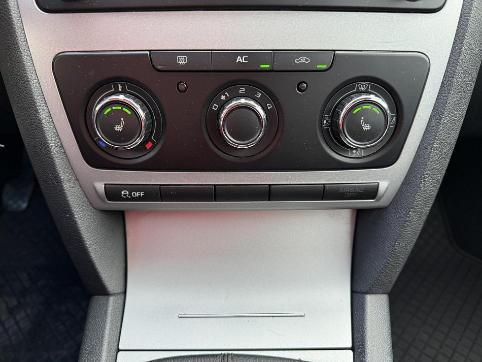 Škoda Octavia II 1.6 TDi Ambition