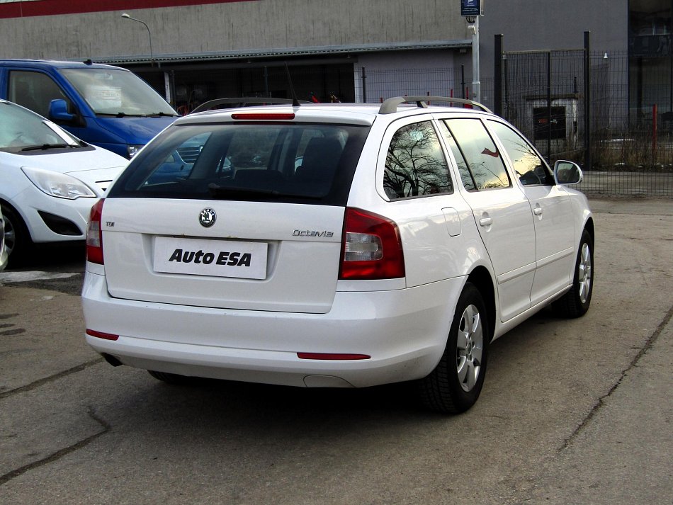 Škoda Octavia II 1.6 TDi Ambition