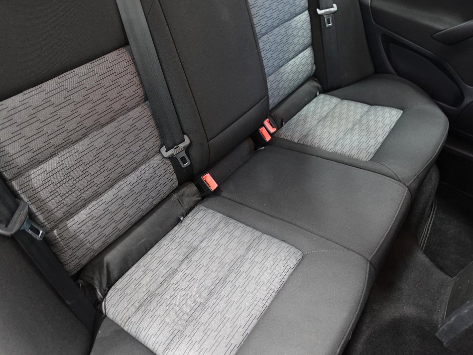 Škoda Octavia II 1.6i 