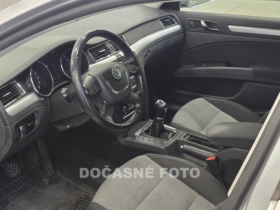 Škoda Superb II 2.0 TDi 