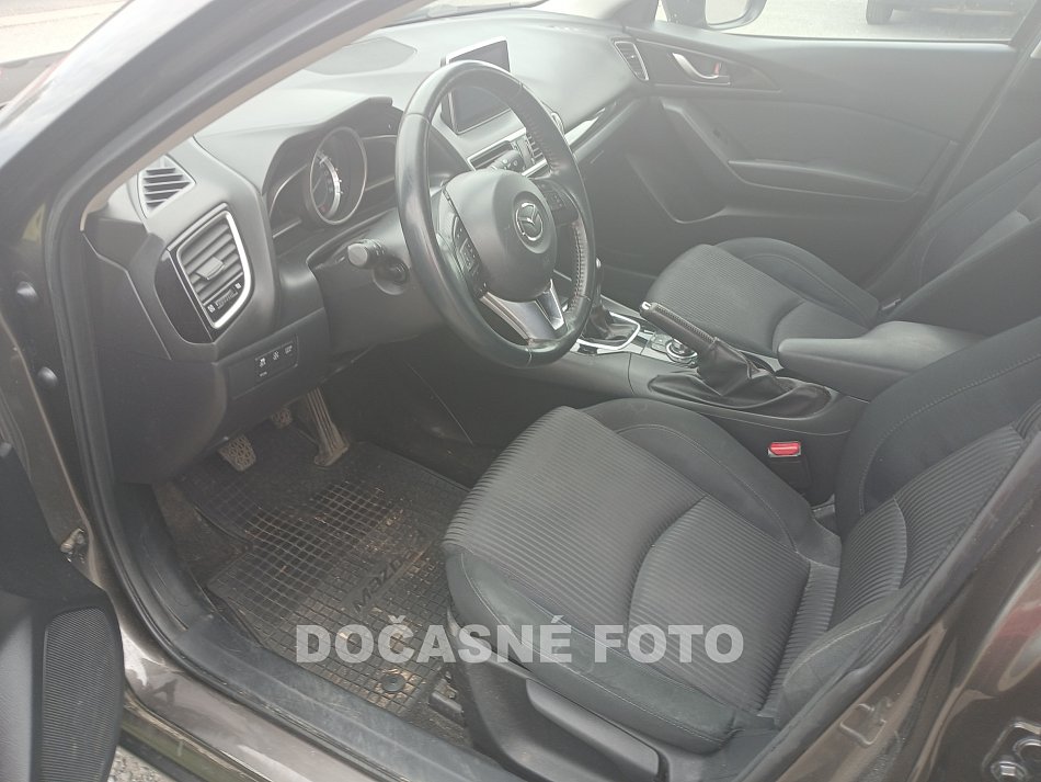 Mazda 3 2.0i 