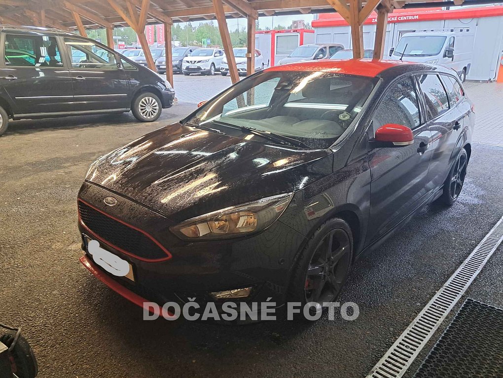 Ford Focus 1.5i 