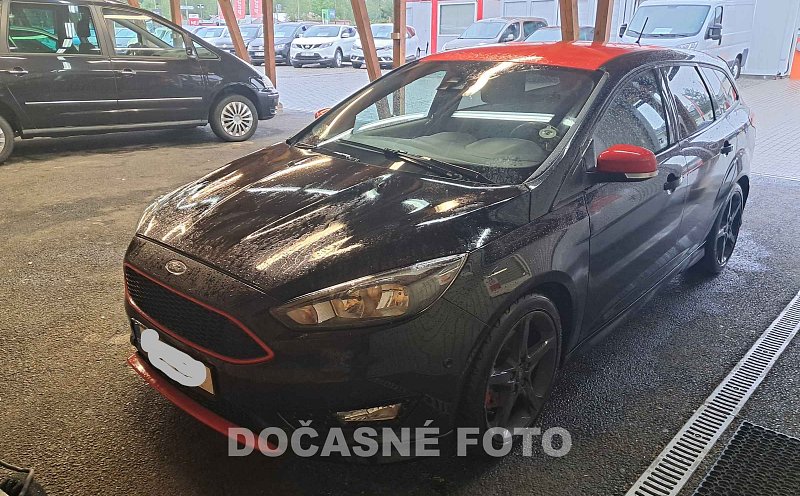 Ford Focus 1.5i 