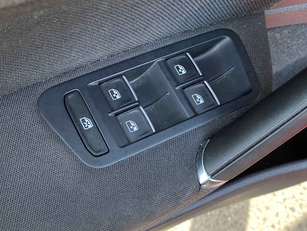 Volkswagen Golf 2.0 TSi GTi