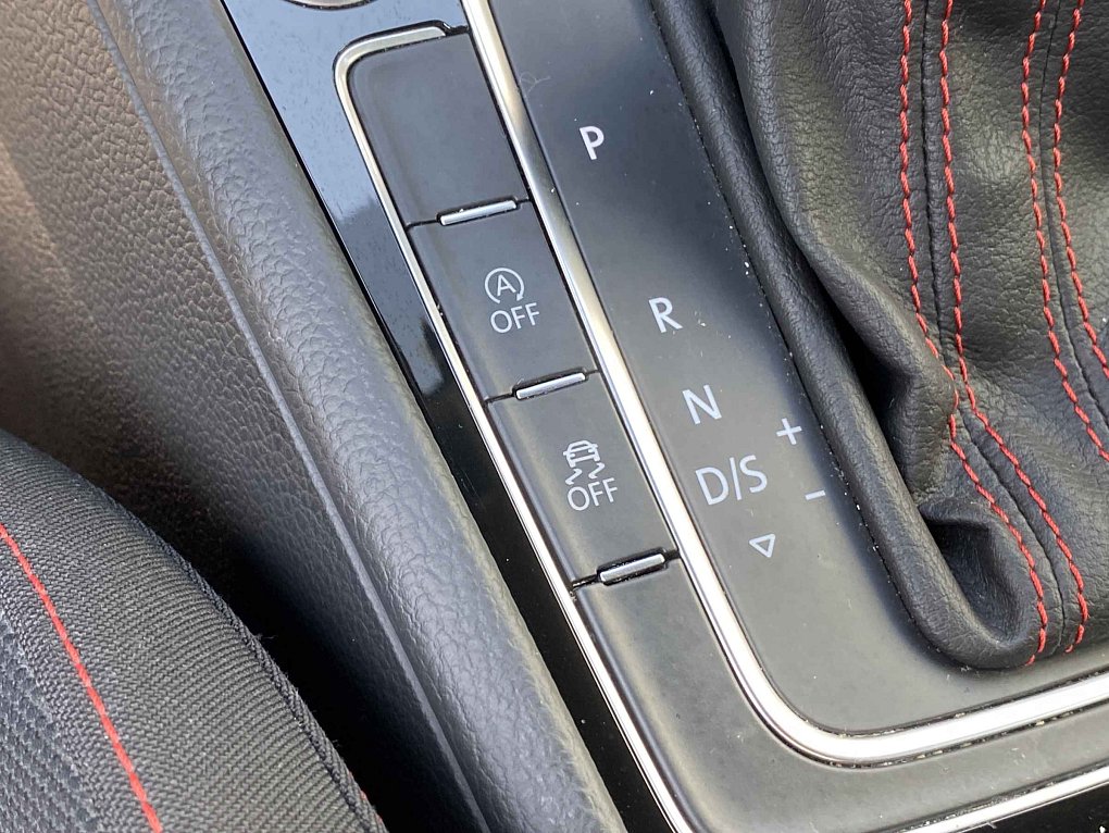 Volkswagen Golf 2.0 TSi GTi