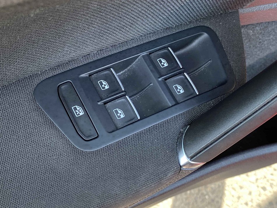 Volkswagen Golf 2.0 TSi GTi