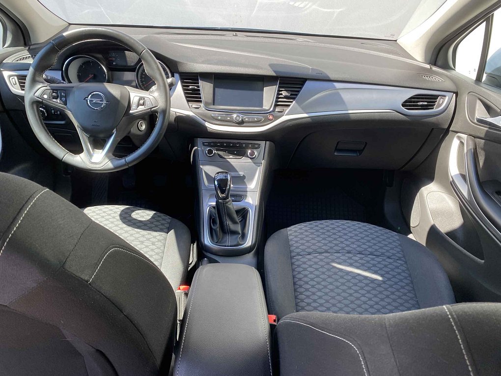 Opel Astra 1.6CDTi 