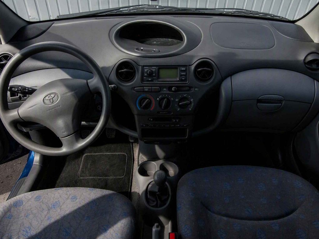 Toyota Yaris 1.0VVTi 