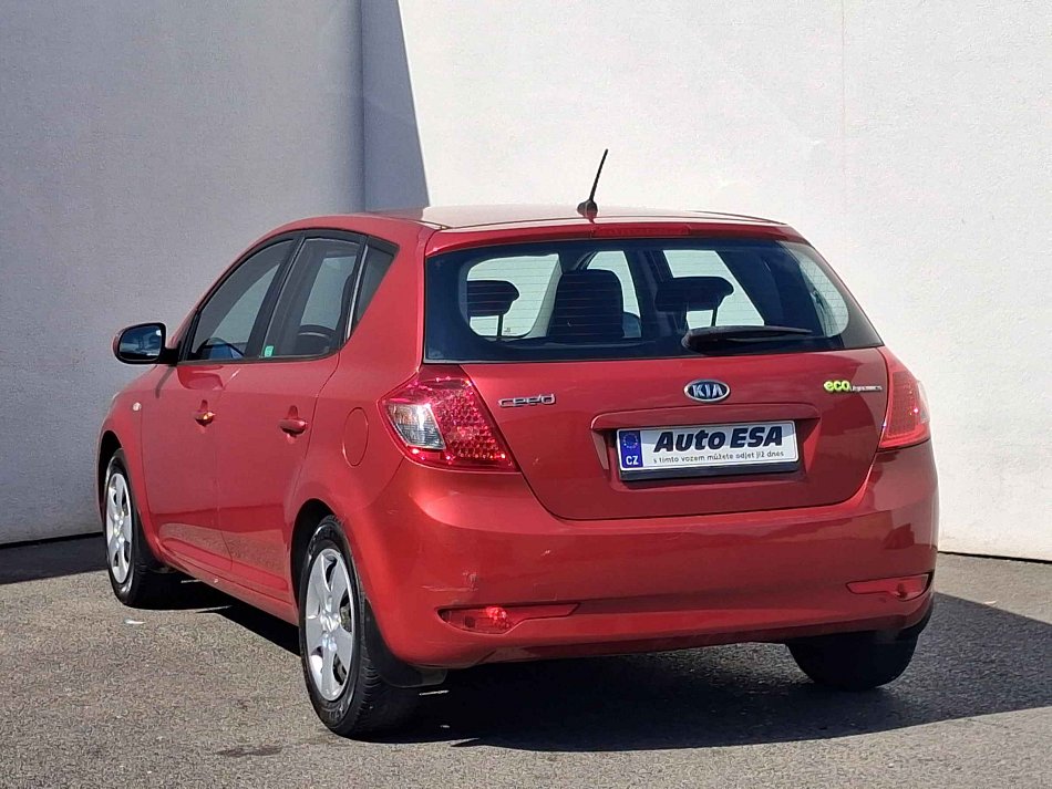 Kia Ceed 1.4 GDI 