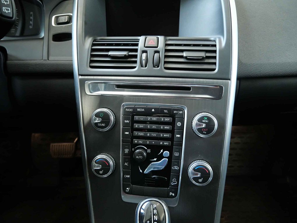 Volvo XC60 2.4 D4  AWD