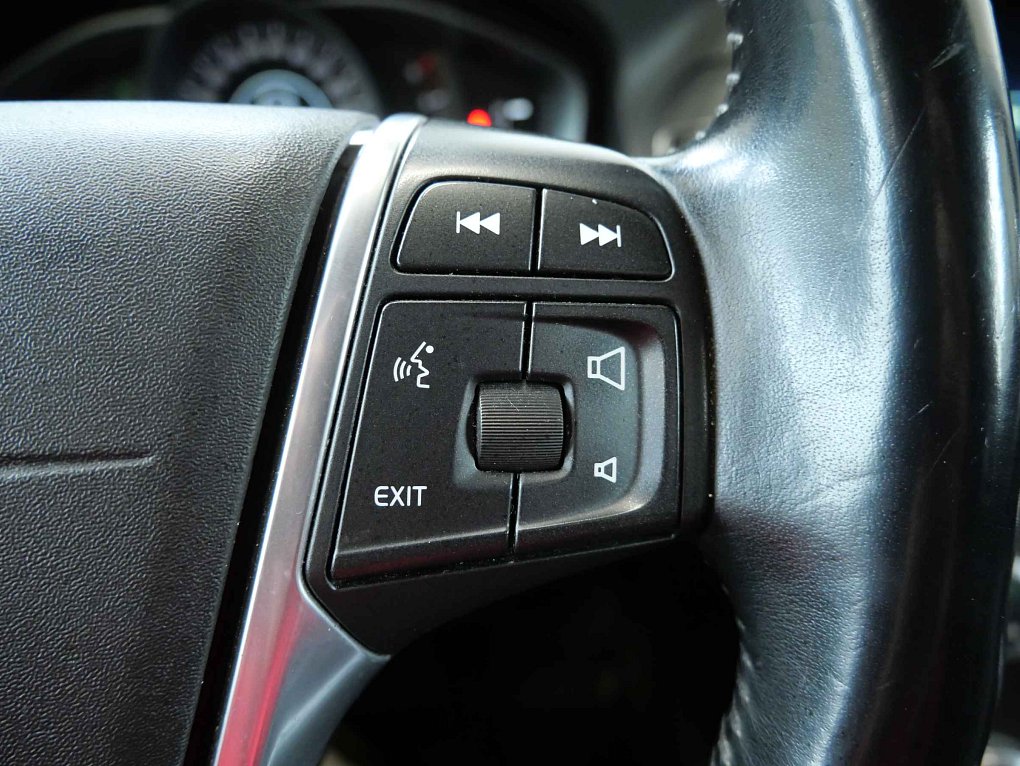 Volvo XC60 2.4 D4  AWD