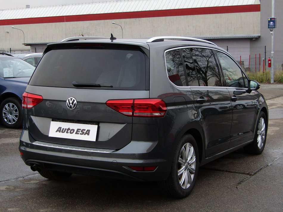 Volkswagen Touran 1.4 TSi Highline
