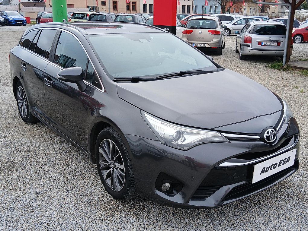 Toyota Avensis 2.0 D-4D Trend