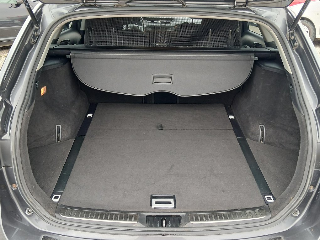 Toyota Avensis 2.0 D-4D Trend