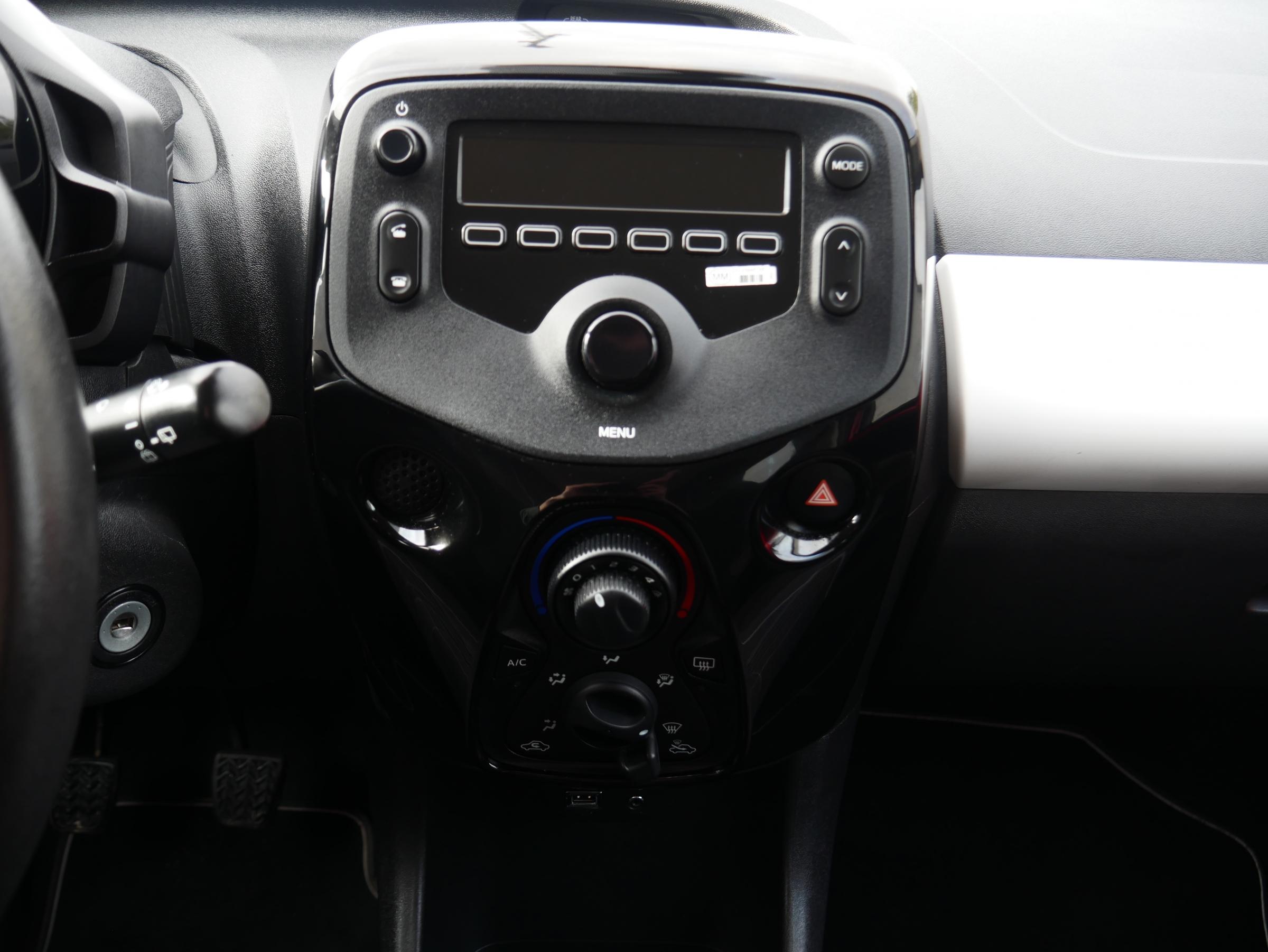 Peugeot 108, 2018 - pohled č. 11