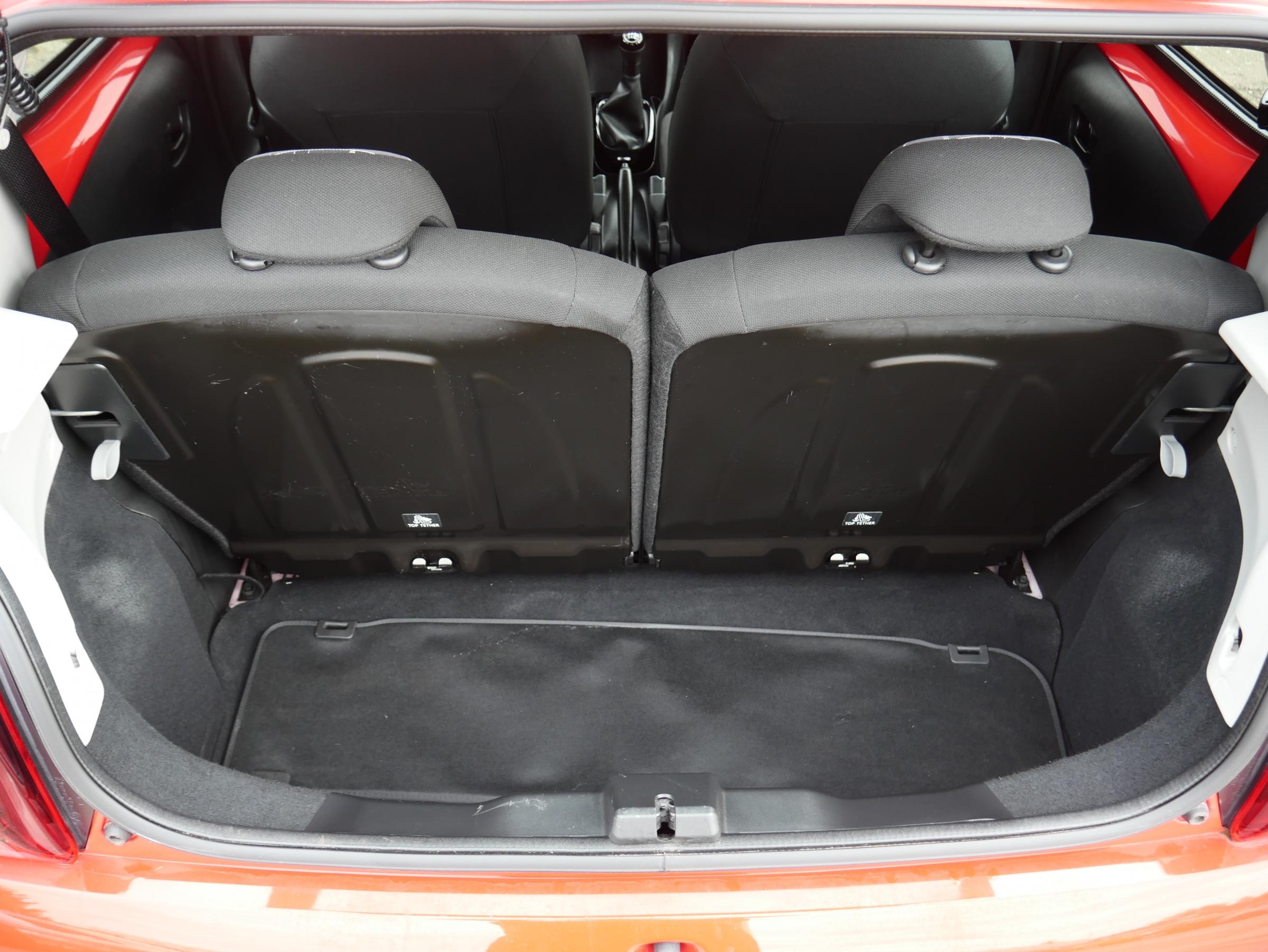 Peugeot 108, 2018 - pohled č. 8