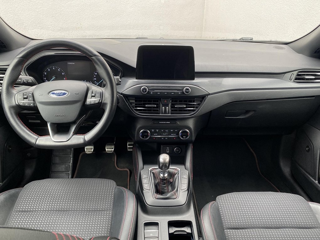 Ford Focus 1.0 EB ST-Line