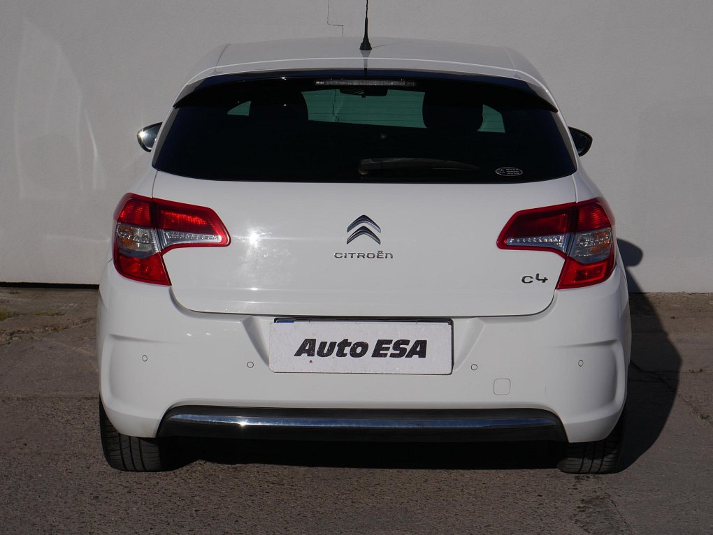 Citroën C4 1.6 VTi 