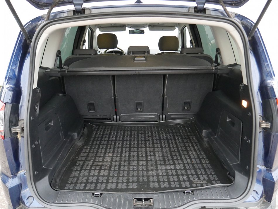 Ford S-MAX 2.2 TDCi 