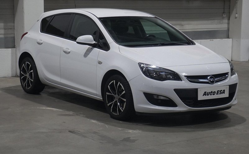 Opel Astra 1.4T 