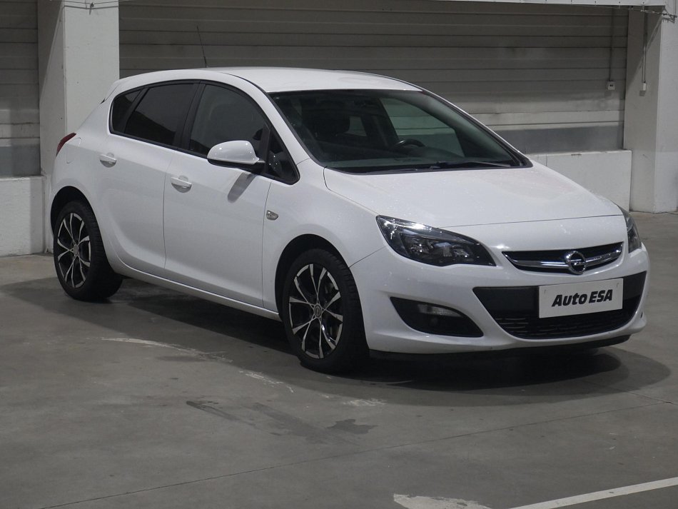 Opel Astra 1.4T 