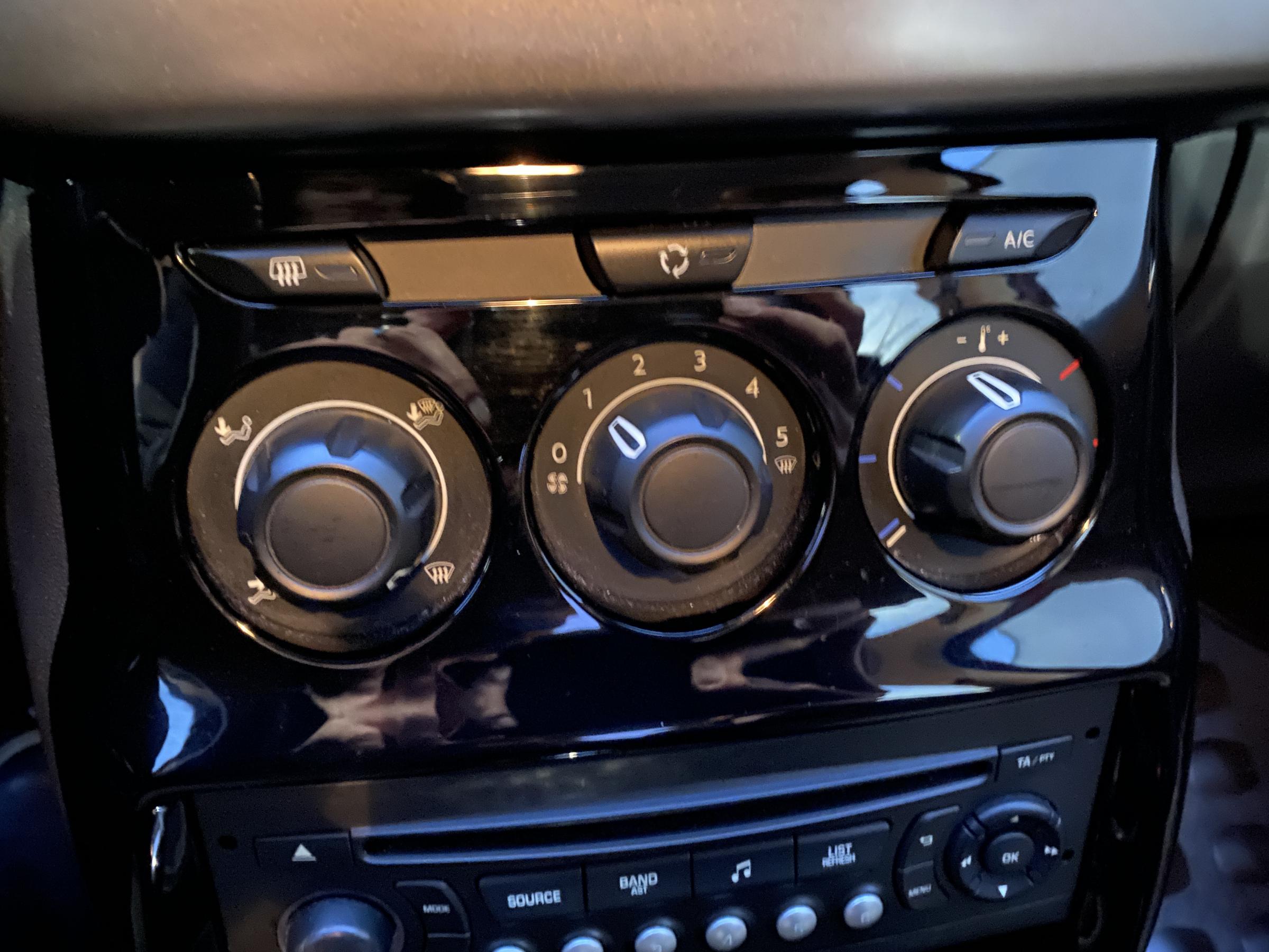 Citroën C3, 2014 - pohled č. 13