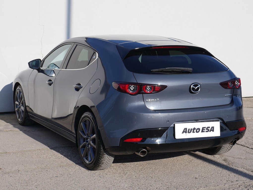 Mazda 3 2.0i 