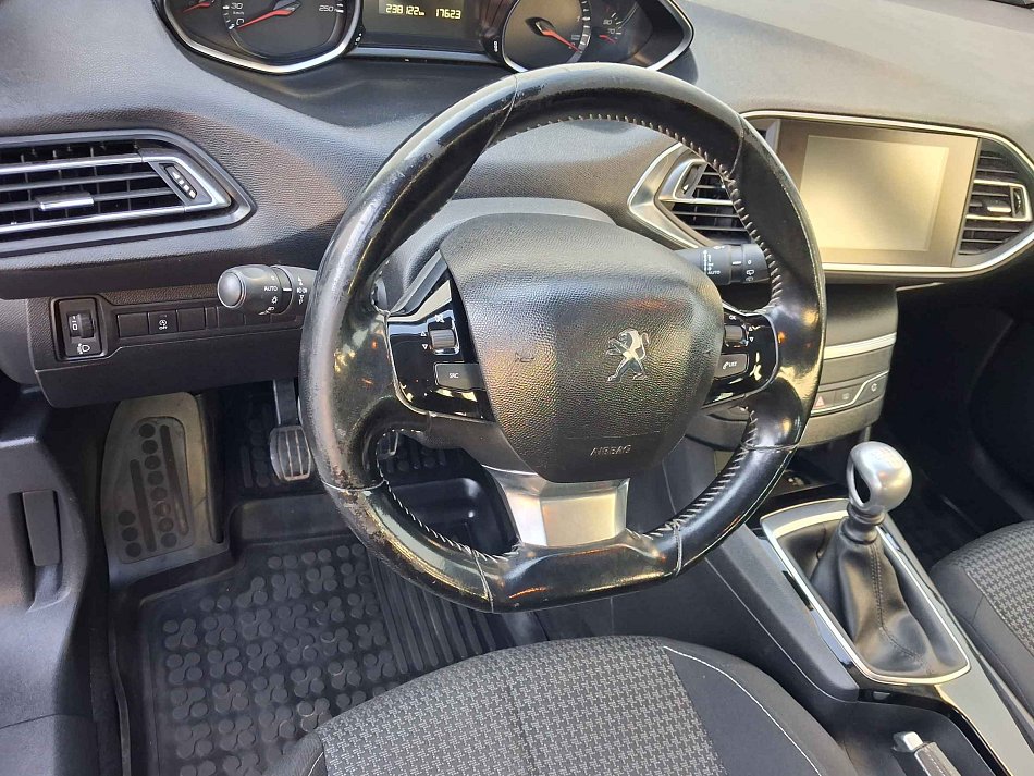 Peugeot 308 1.5HDi 