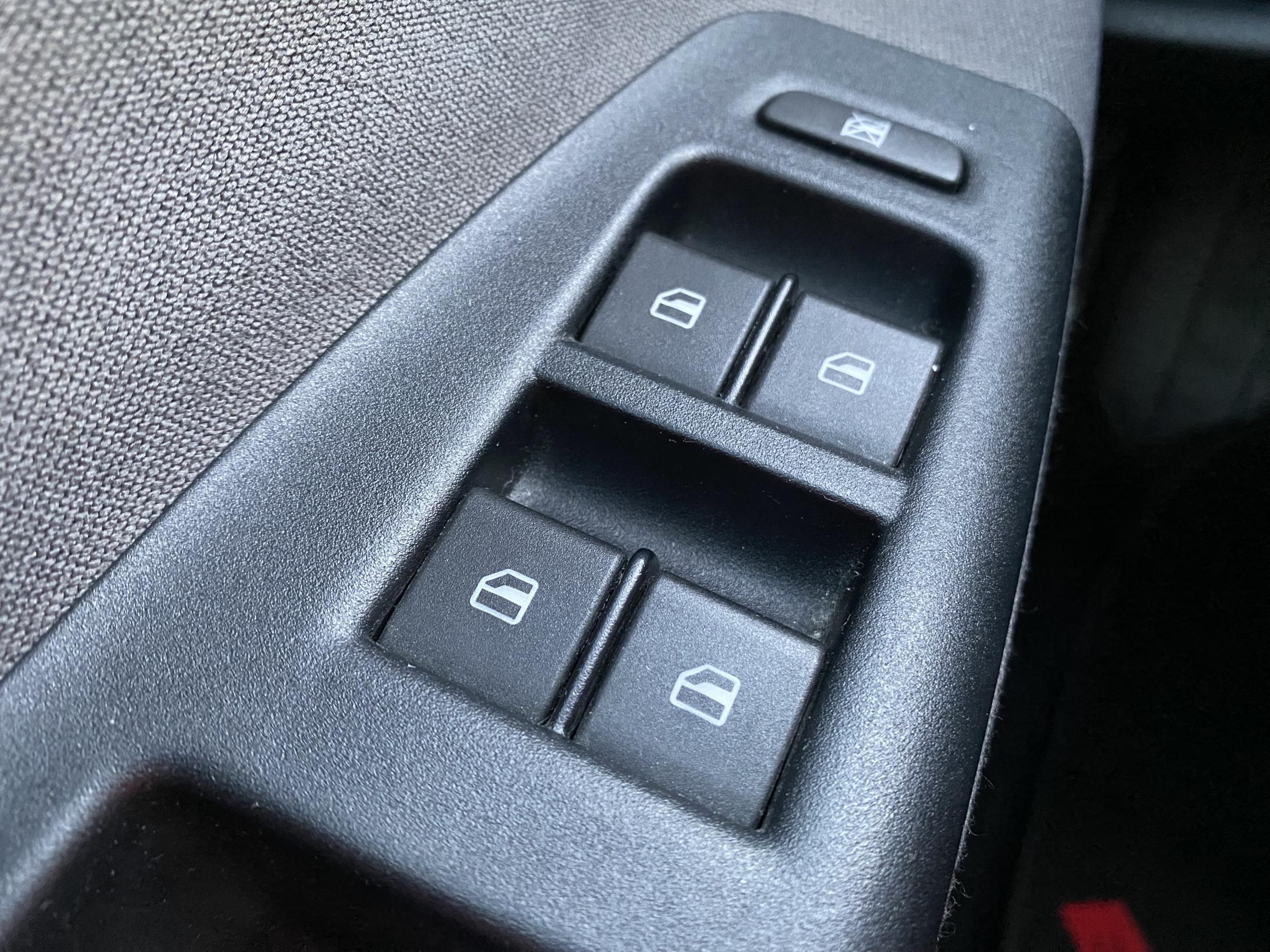 Volkswagen Polo, 2008 - pohled č. 11