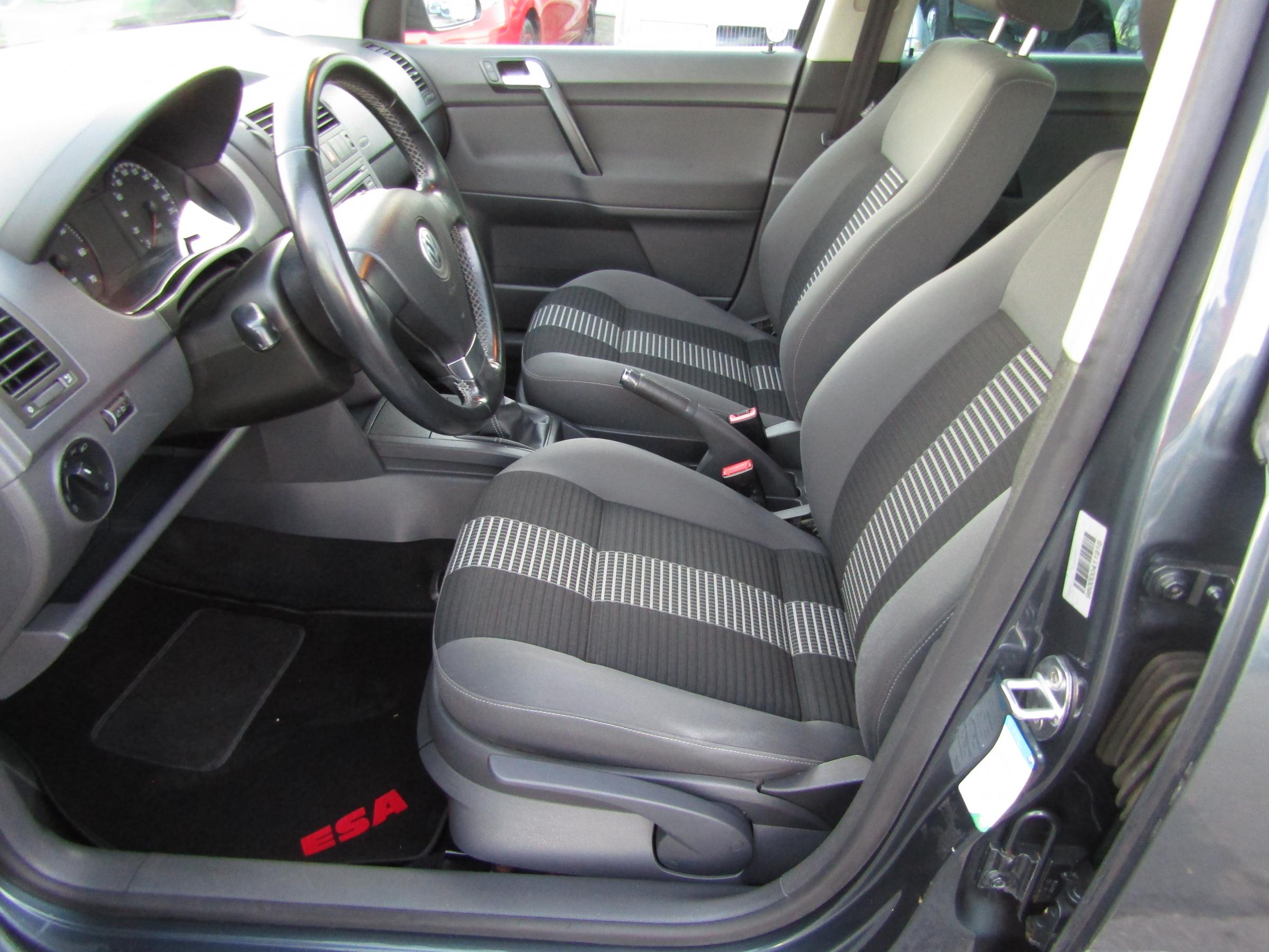 Volkswagen Polo, 2008 - pohled č. 9