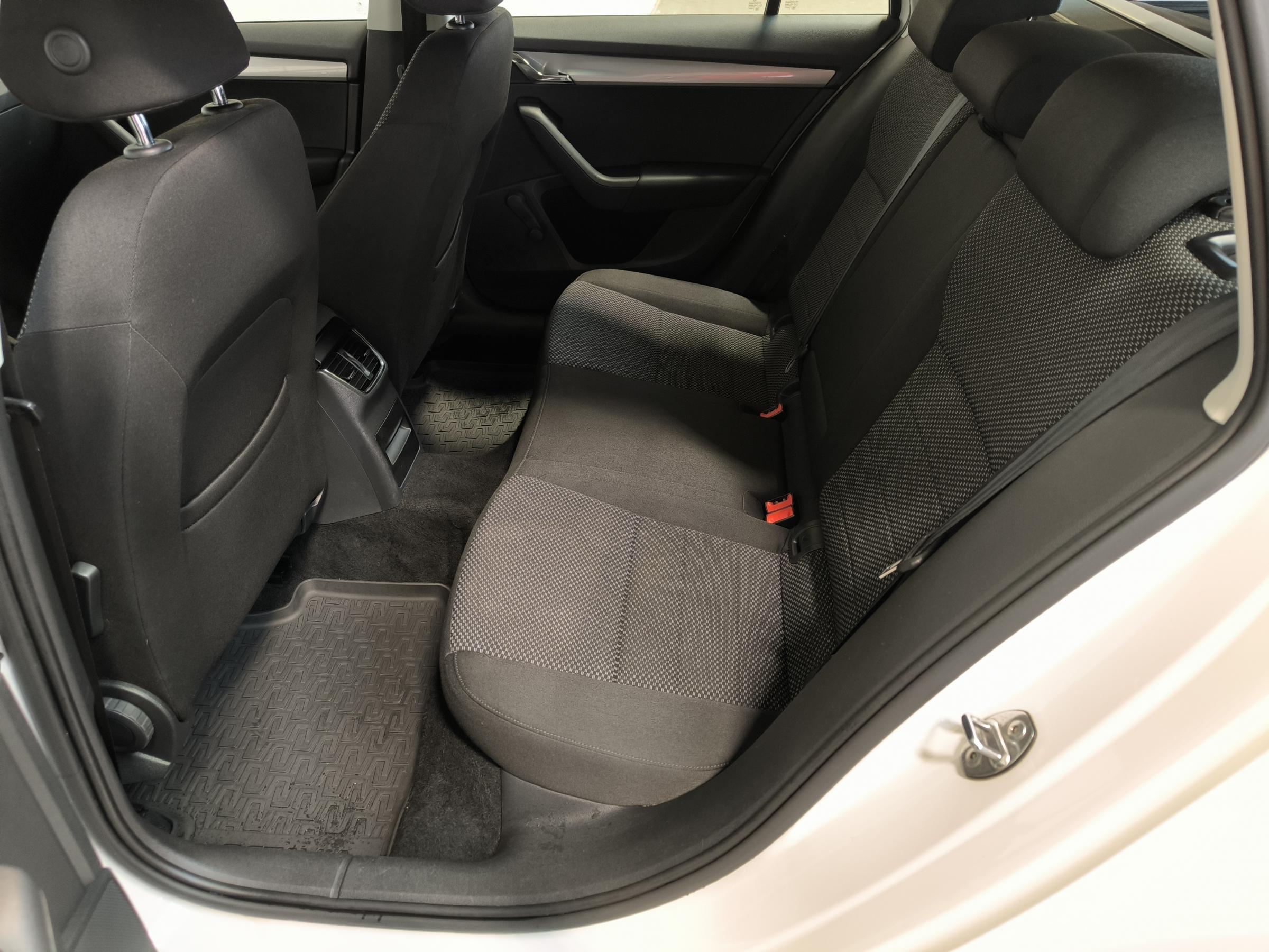 Škoda Octavia III, 2016 - pohled č. 10