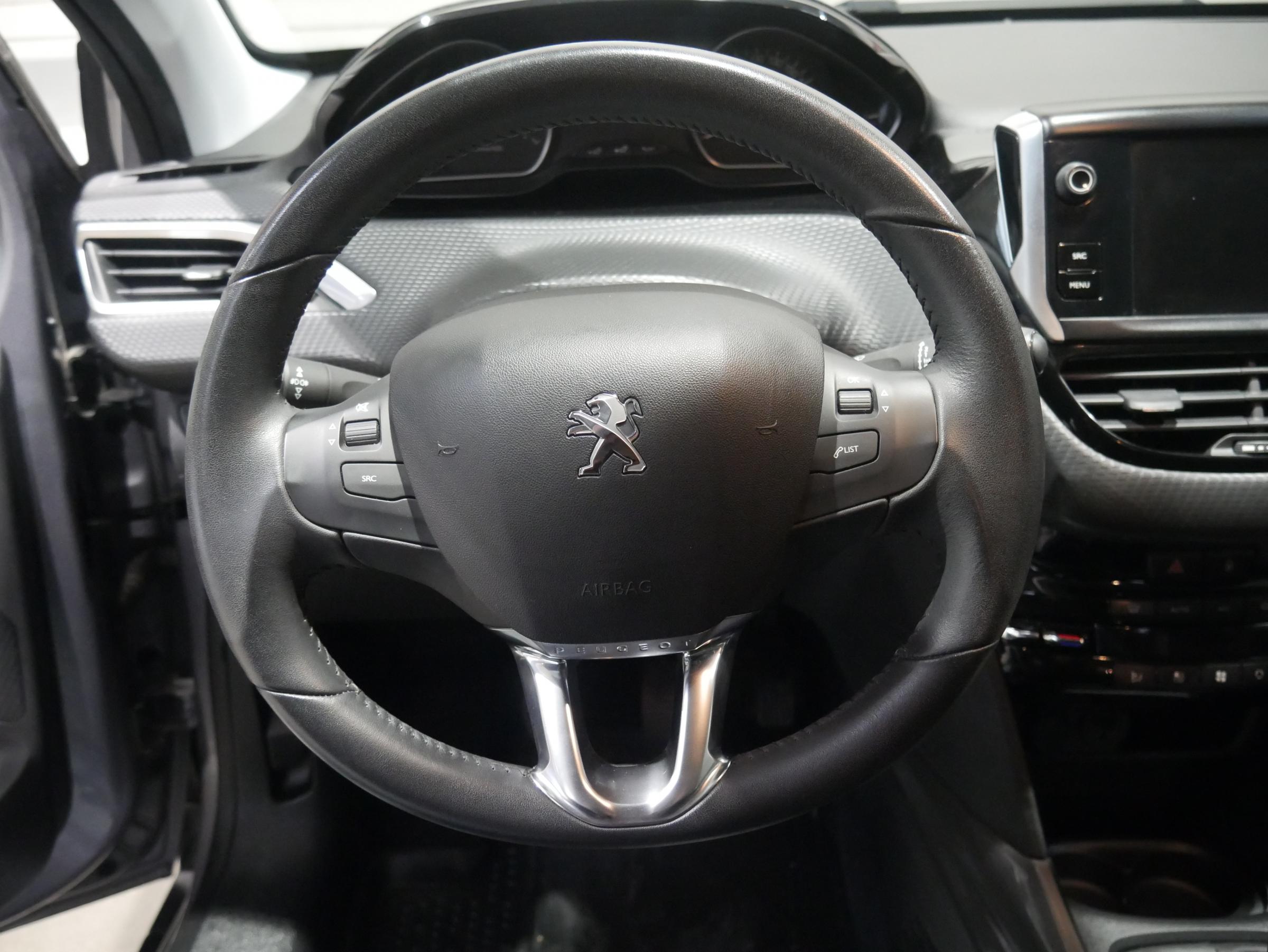 Peugeot 2008, 2018 - pohled č. 13