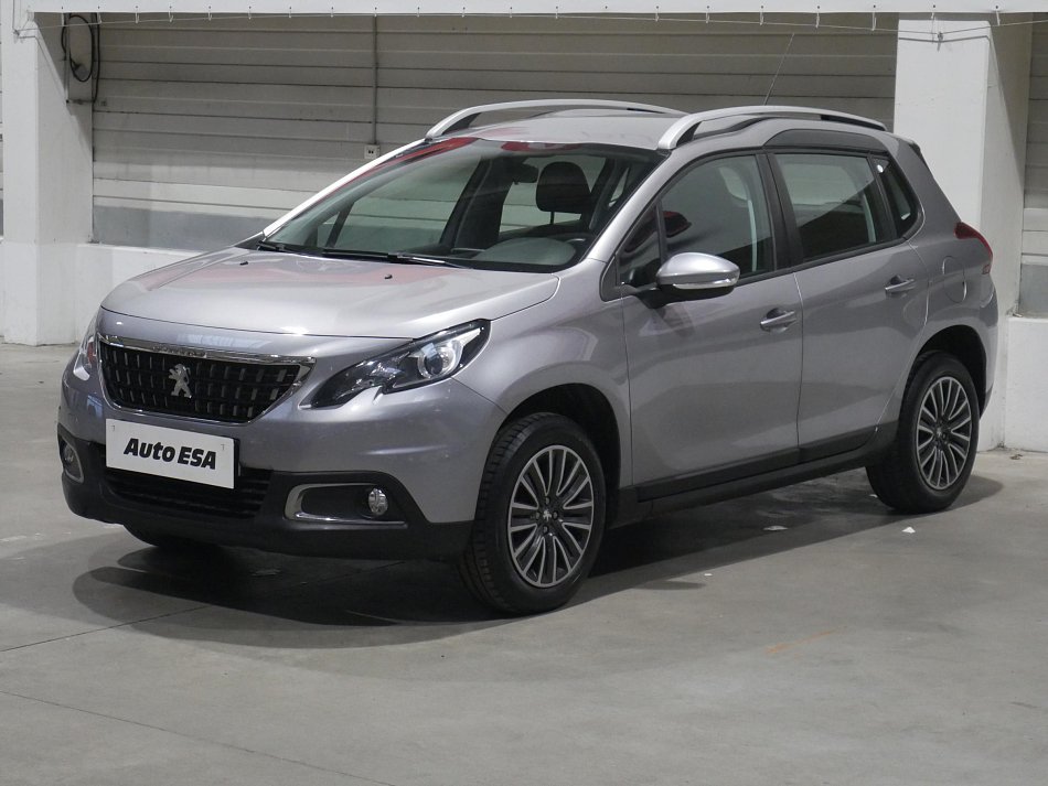 Peugeot 2008 1.2 PT 