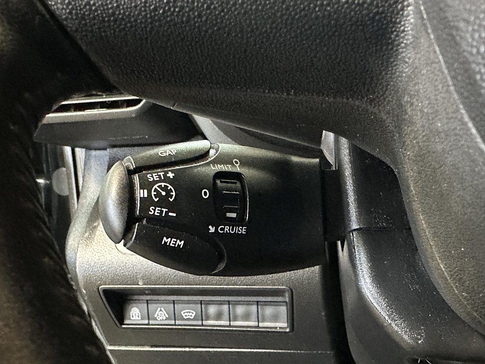 Citroën Berlingo 1.5HDi Shine MAXi XL 7míst