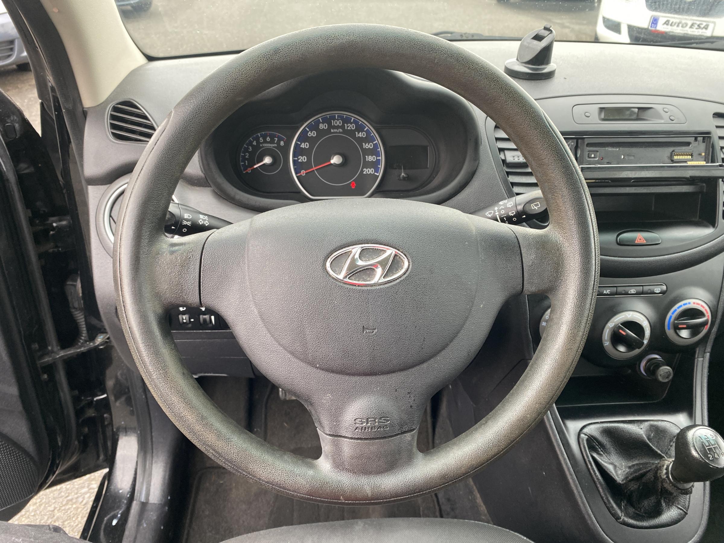 Hyundai i10, 2013 - pohled č. 11
