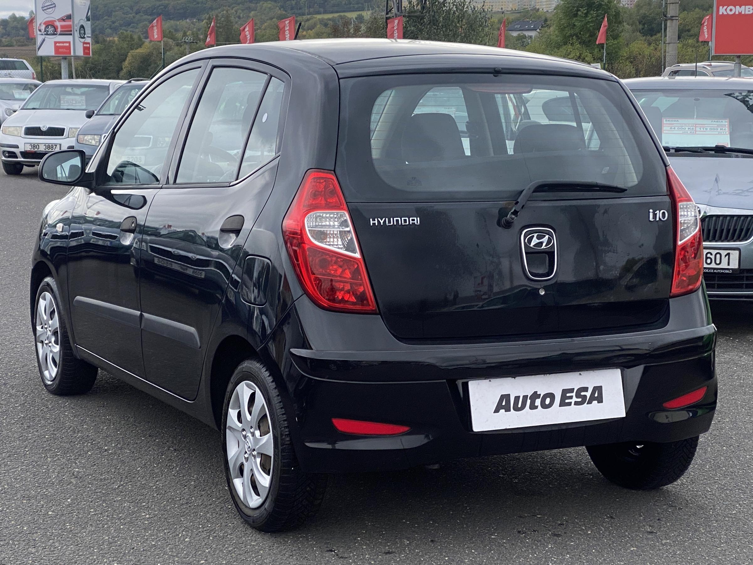 Hyundai i10, 2013 - pohled č. 4