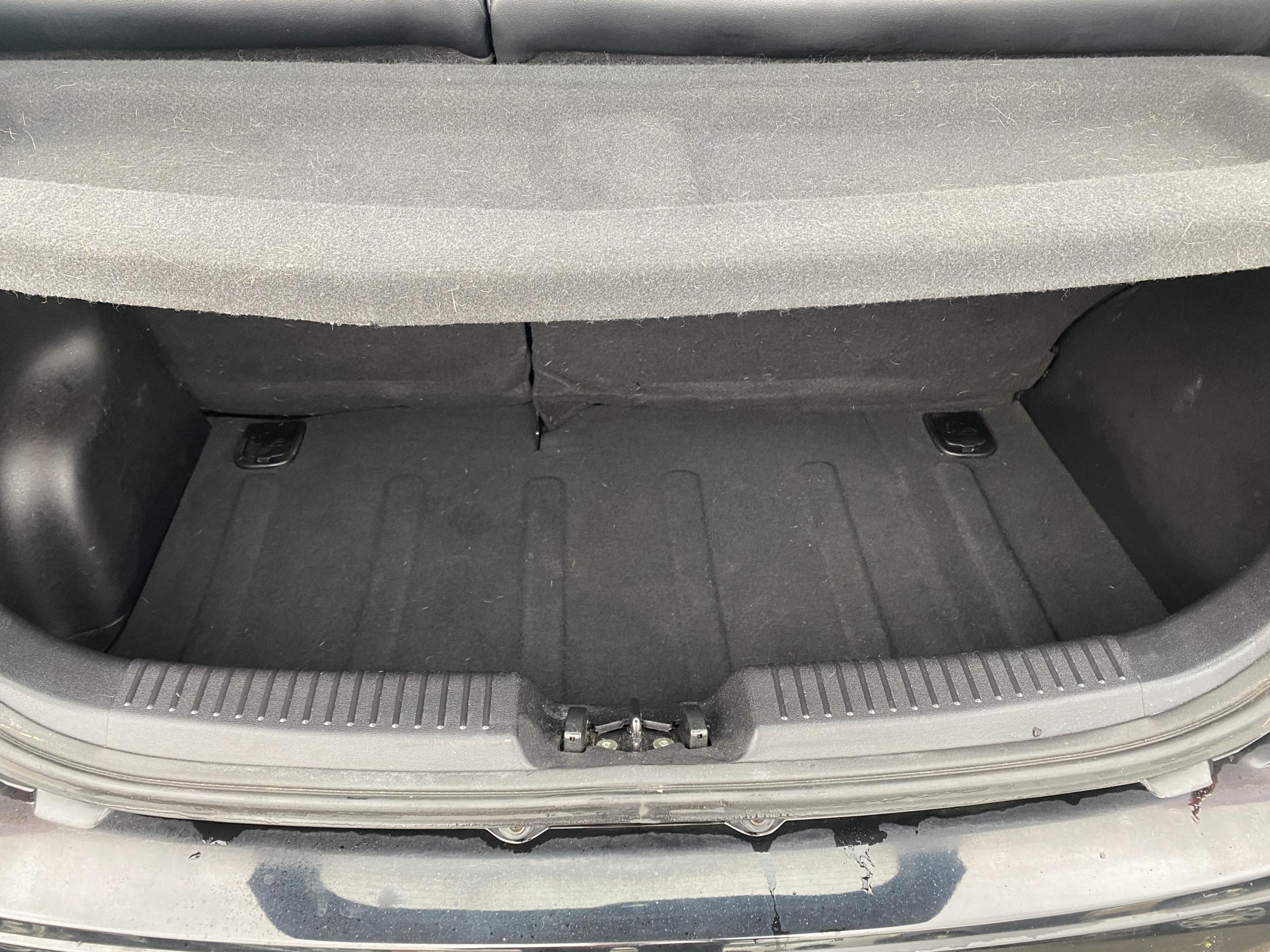 Hyundai i10, 2013 - pohled č. 7