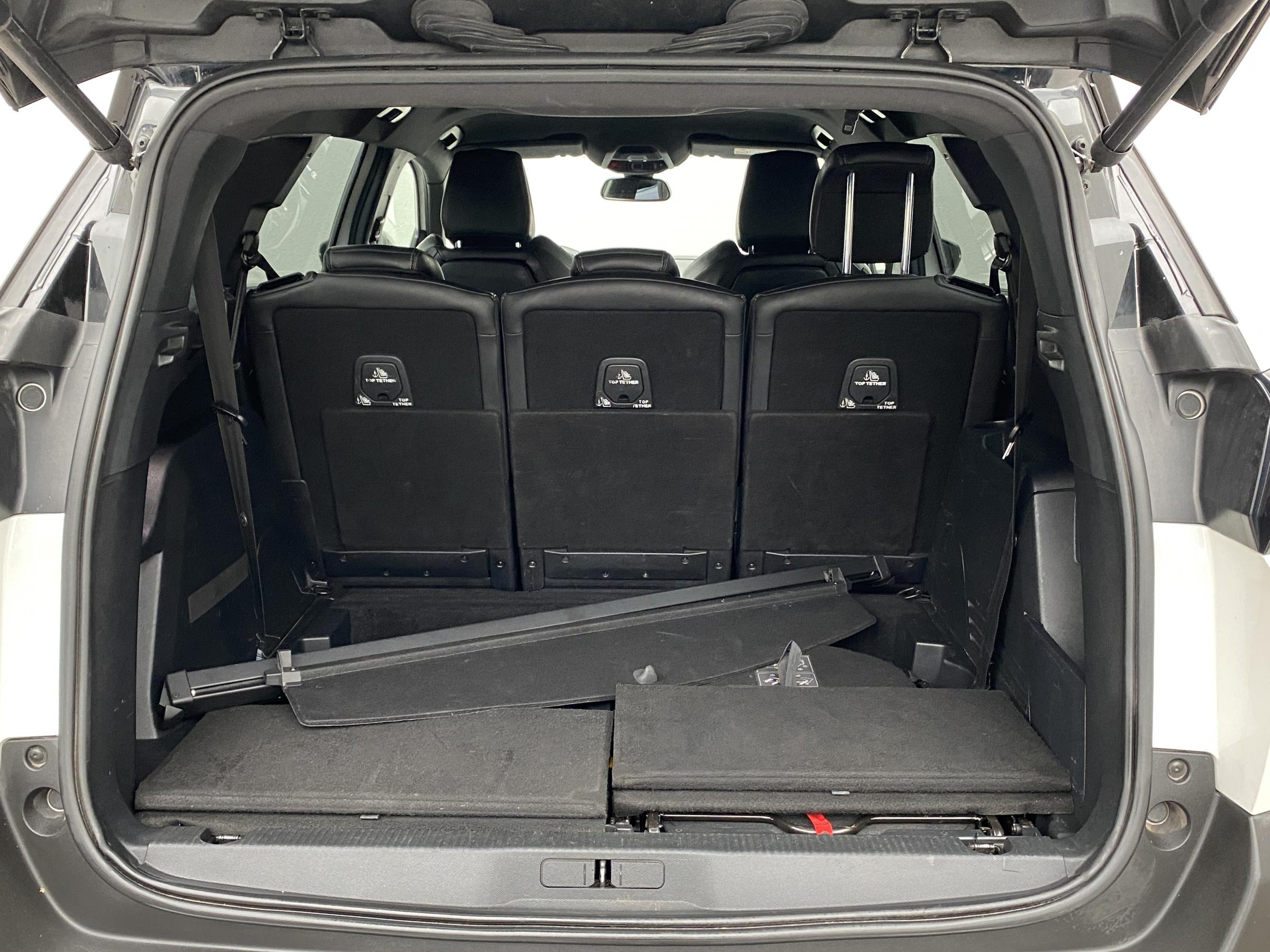 Peugeot 5008, 2017 - pohled č. 7