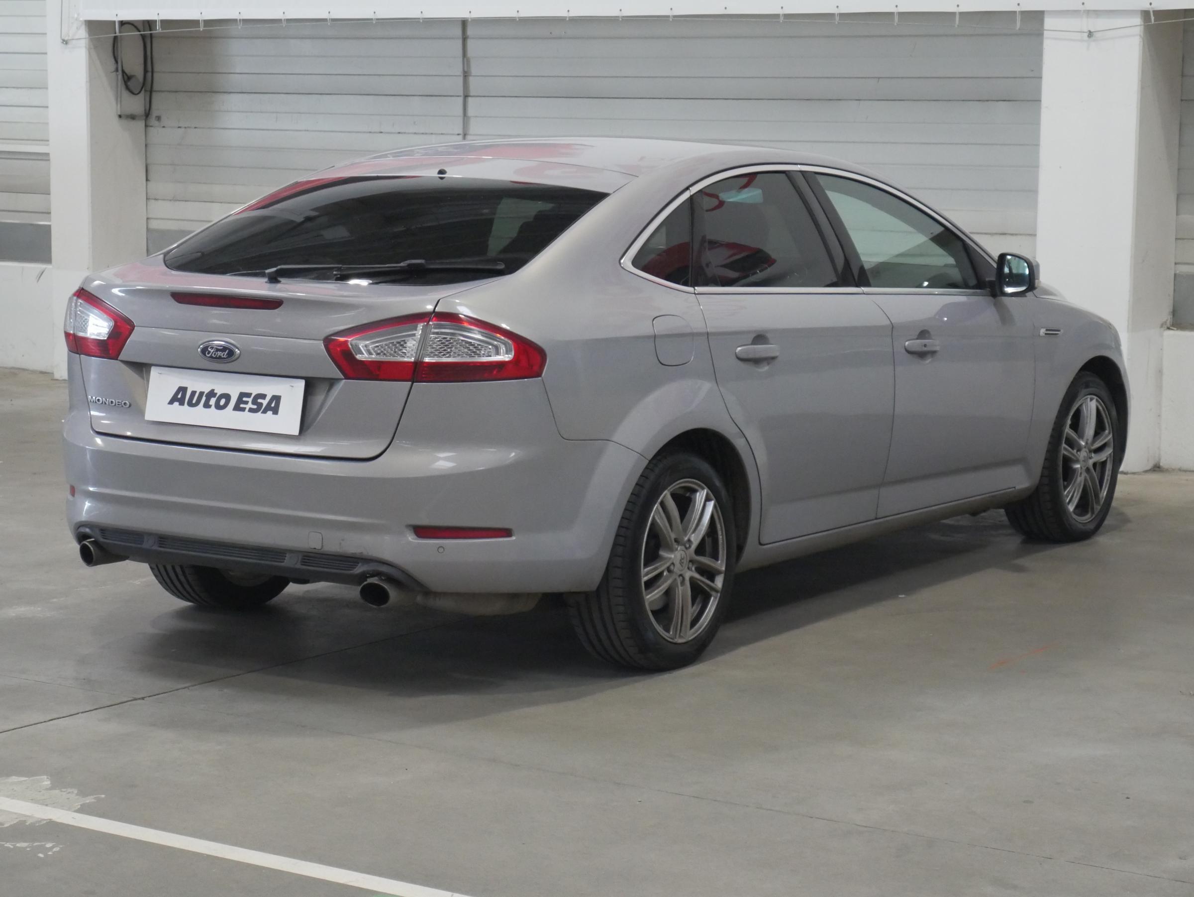 Ford Mondeo, 2011 - pohled č. 4