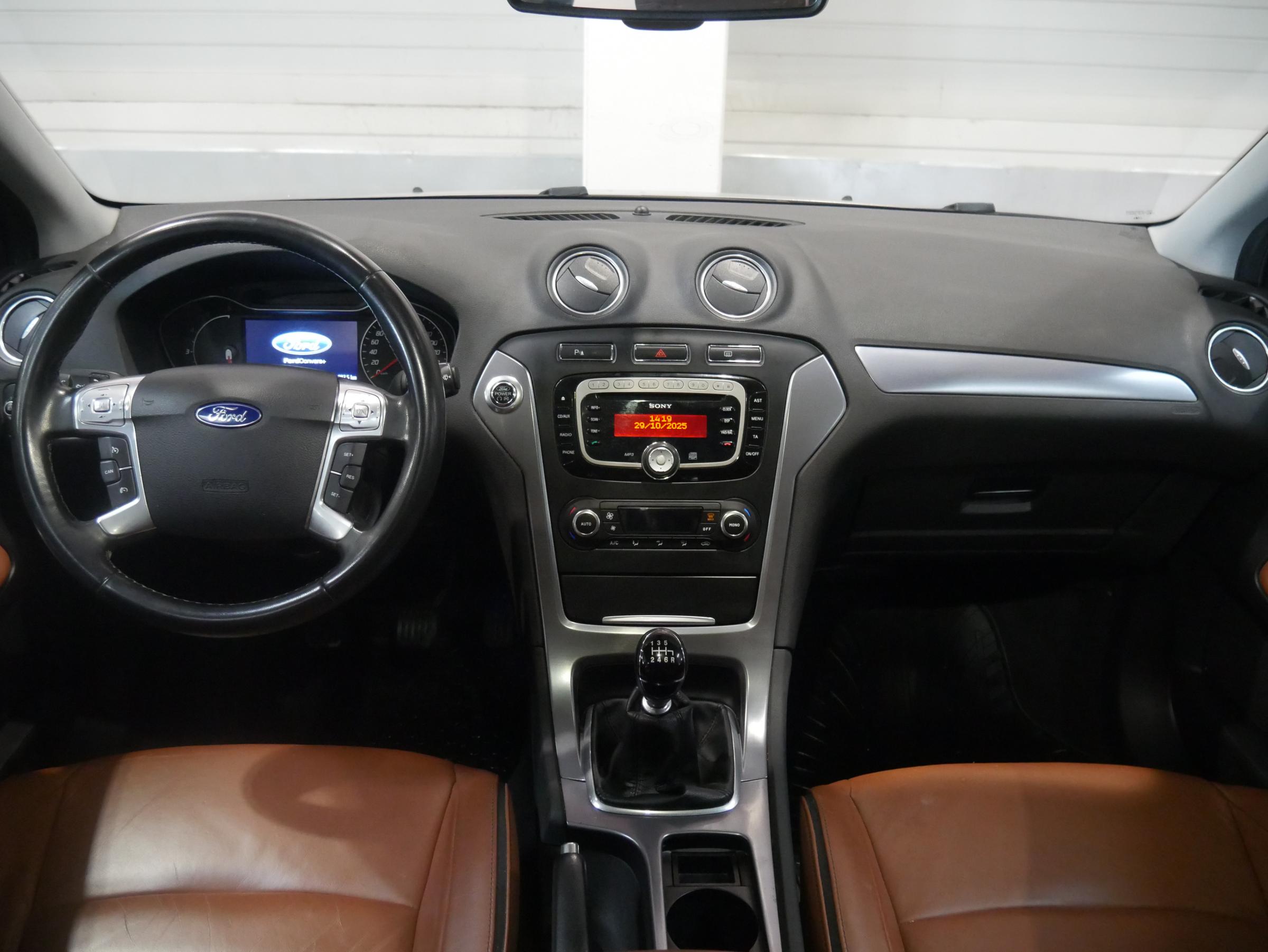 Ford Mondeo, 2011 - pohled č. 8