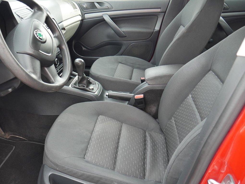 Škoda Octavia II 1.2 TSi Active