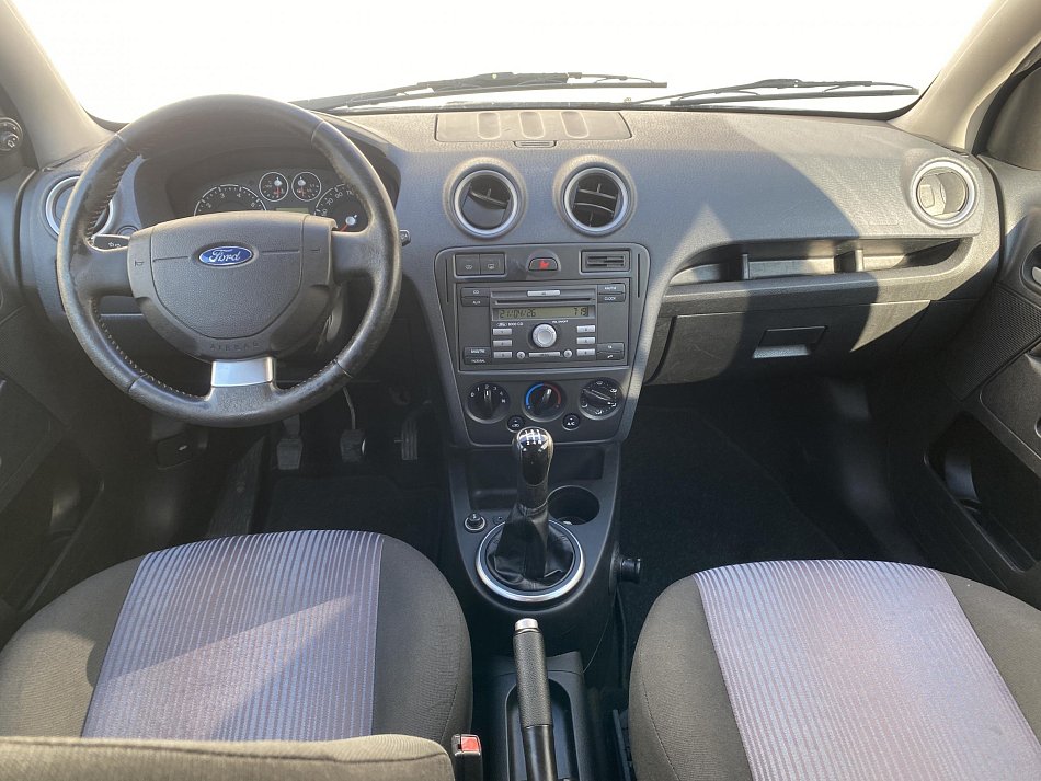 Ford Fusion 1.4i 