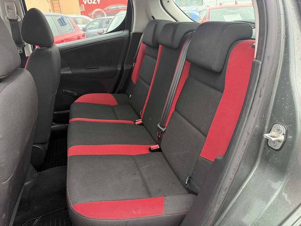 Peugeot 207 1.4i 