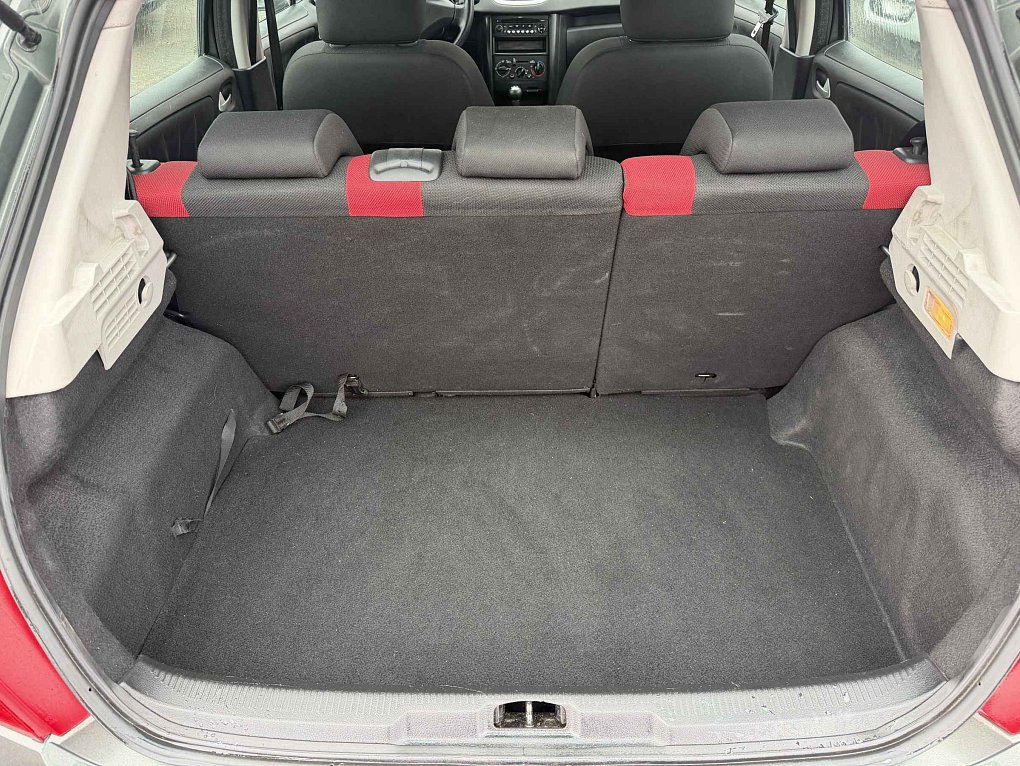 Peugeot 207 1.4i 