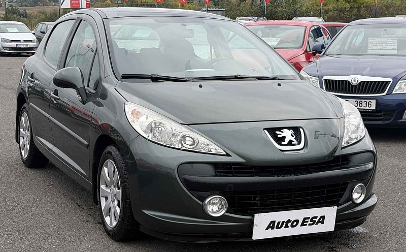 Peugeot 207 1.4 i 