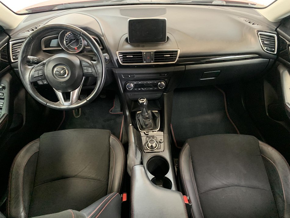 Mazda 3 2.0i Revolution